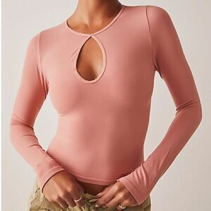 NWOT Free People Makes Sense Long Sleeve Slim Fit Keyhole Crew Neck XS/S Flirty